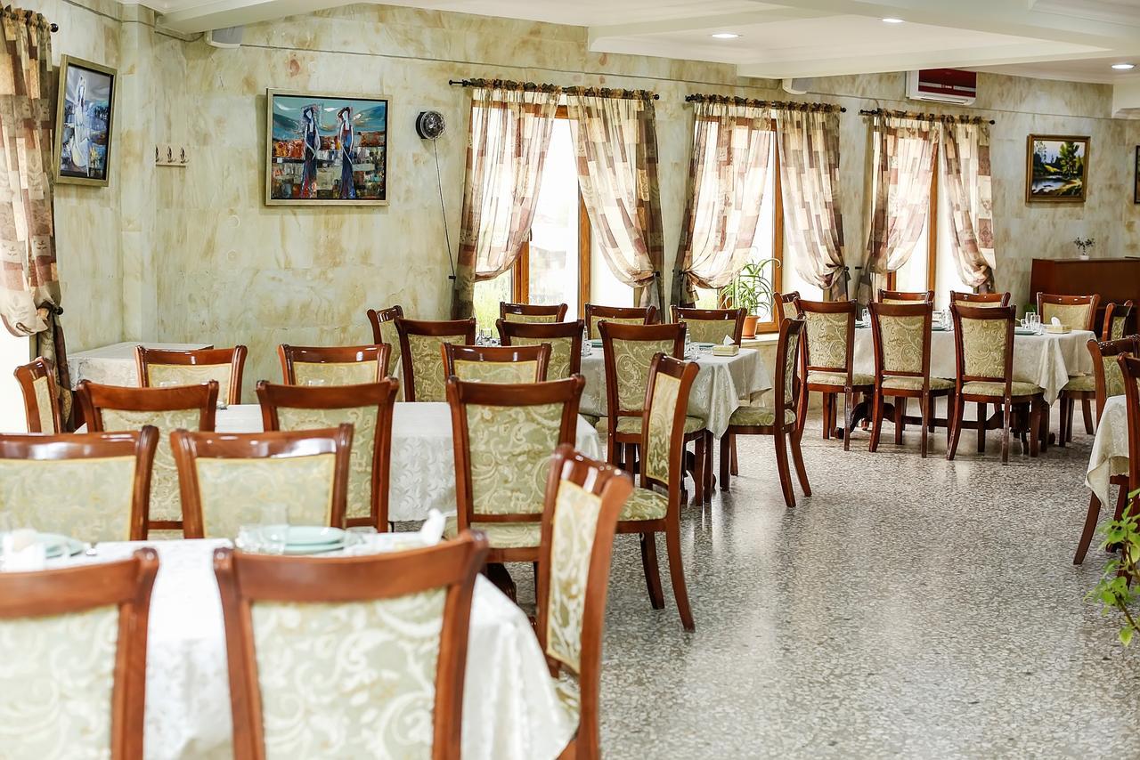 Amrots Hotel Vaykʼ Exterior foto